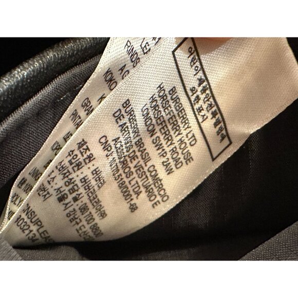 Burberry Checkered Crossbody Bag With Red Strap & Embroidered Patch - Picture 7 of 11